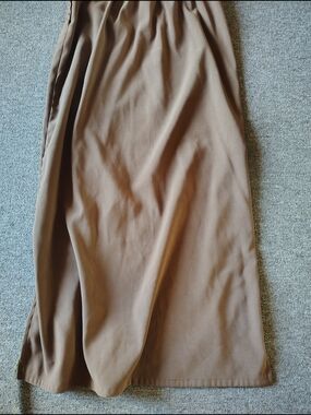 Islander Women's Brown Solid A-Line Midi Skirt Elastic Waist Button Twill